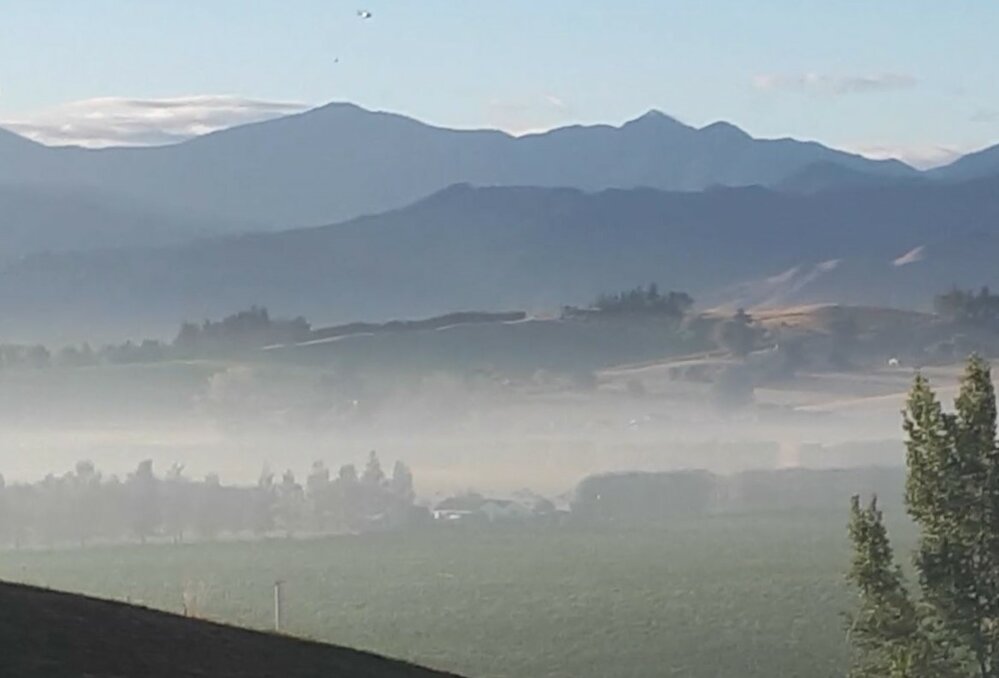 Hills hidden by smoke 7.30am 7 February 2019