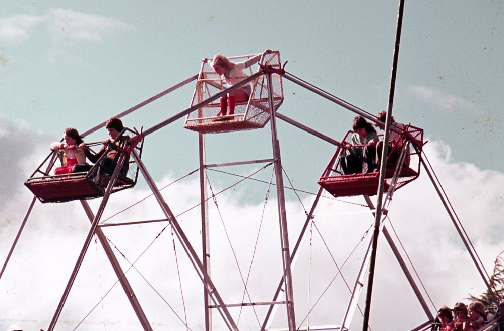 Children on a Ferris wheel