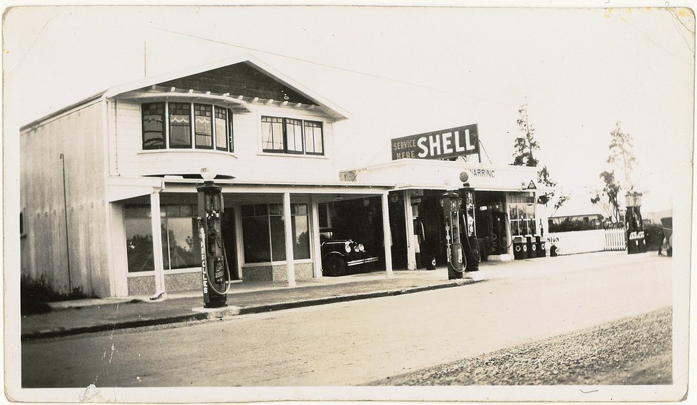 Warring's Garage and Service Station Queen Street Richmond