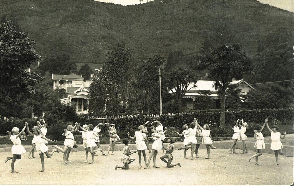Hampden Street School dance performance