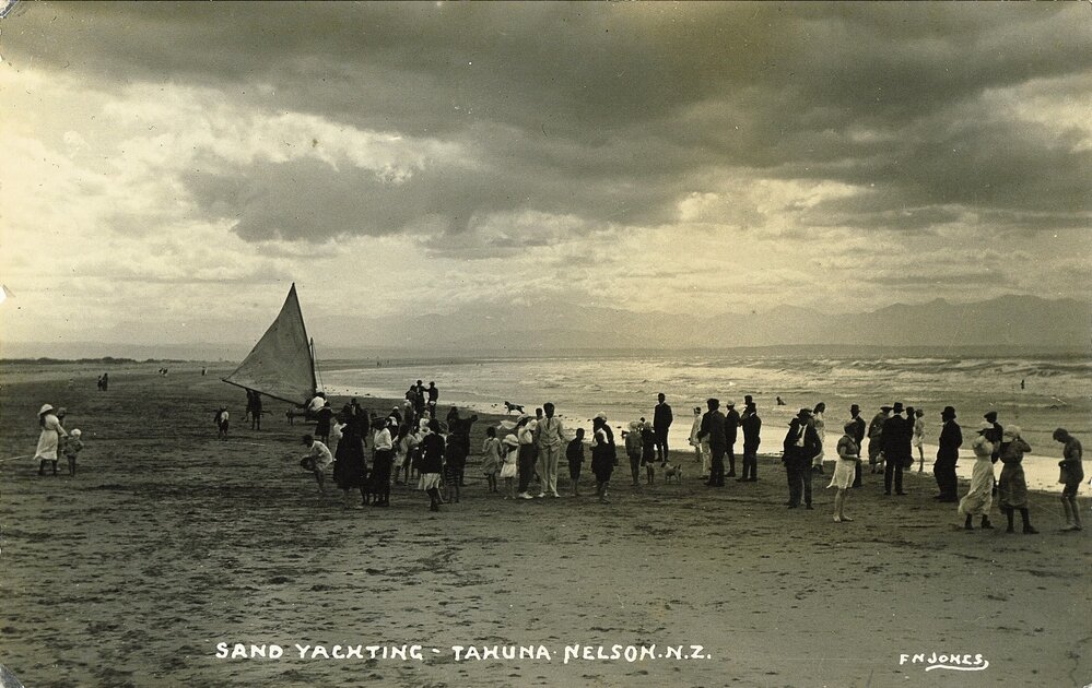 Sand yachting Tāhunanui Beach