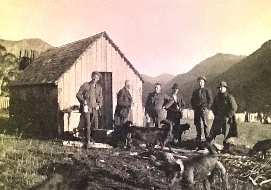 Salisbury's Hut looking up the Cobb Valley 
