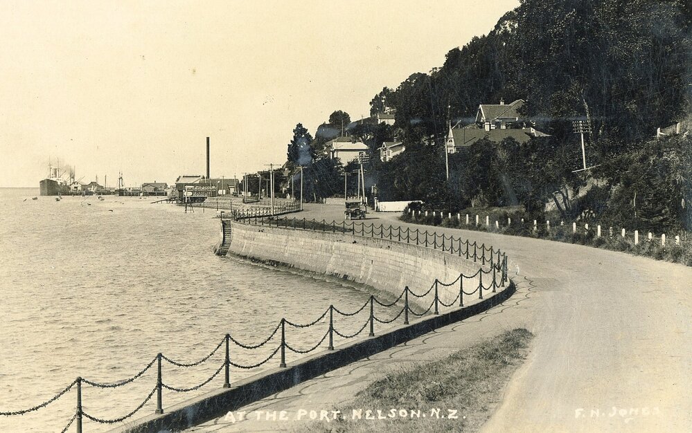 Rocks Road and Port Nelson looking north