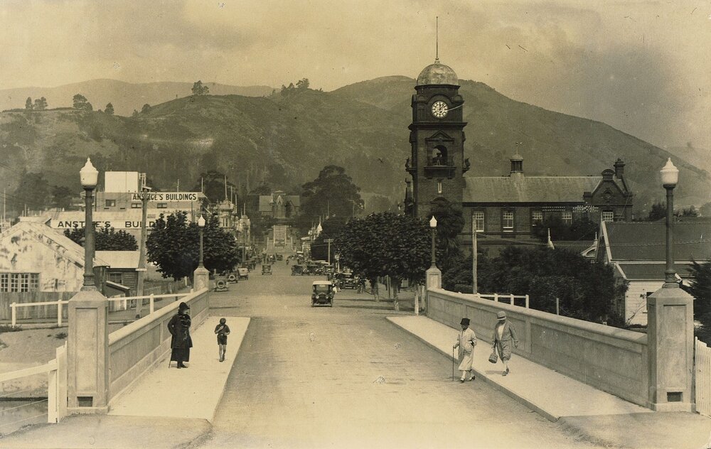 Bridge over the Maitai River Trafalgar Street Nelson