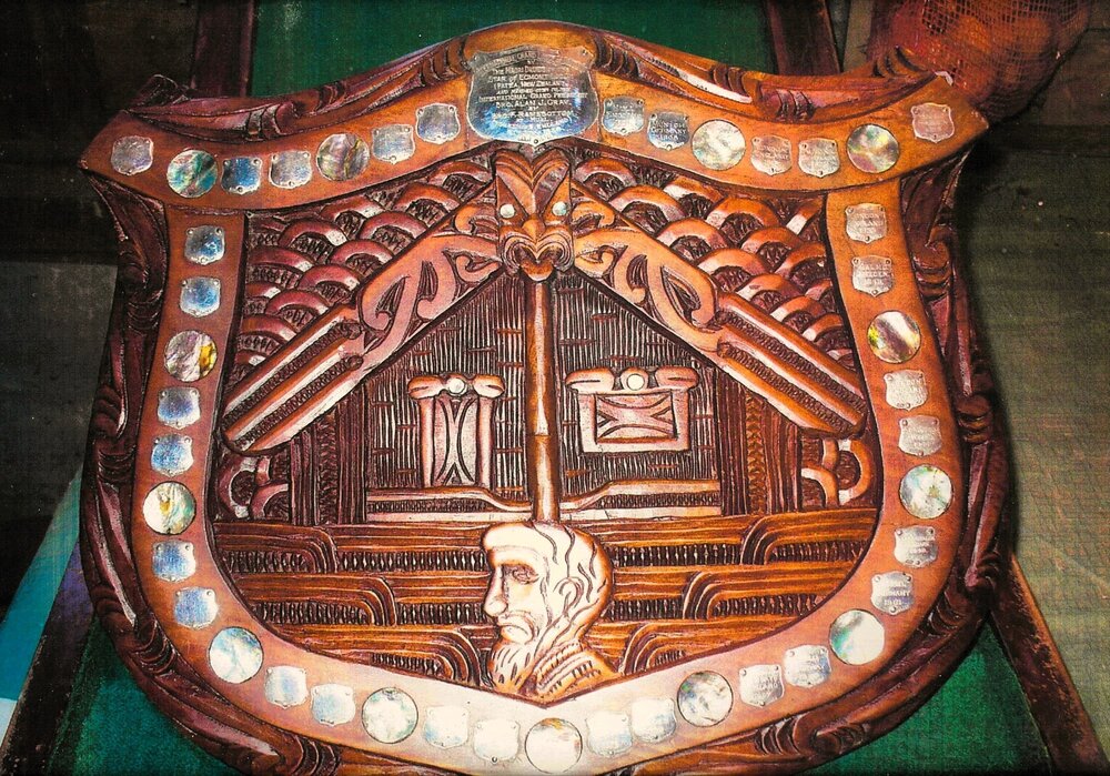 Star of Egmont Lodge of Druids, Patea, carved shield 