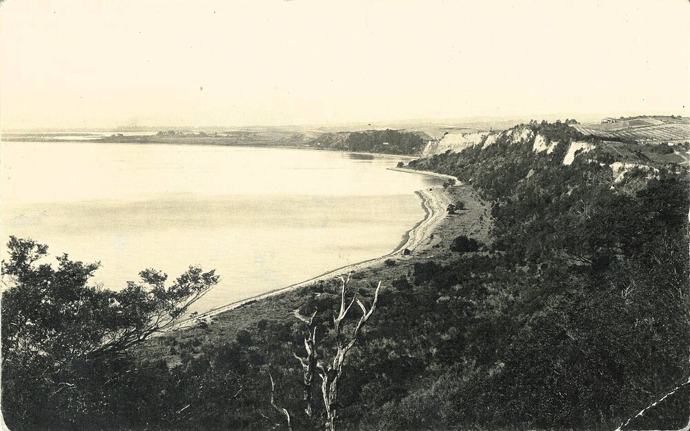 Tasman Bay / Te Tai-o-Aorere from the Tasman Cliffs
