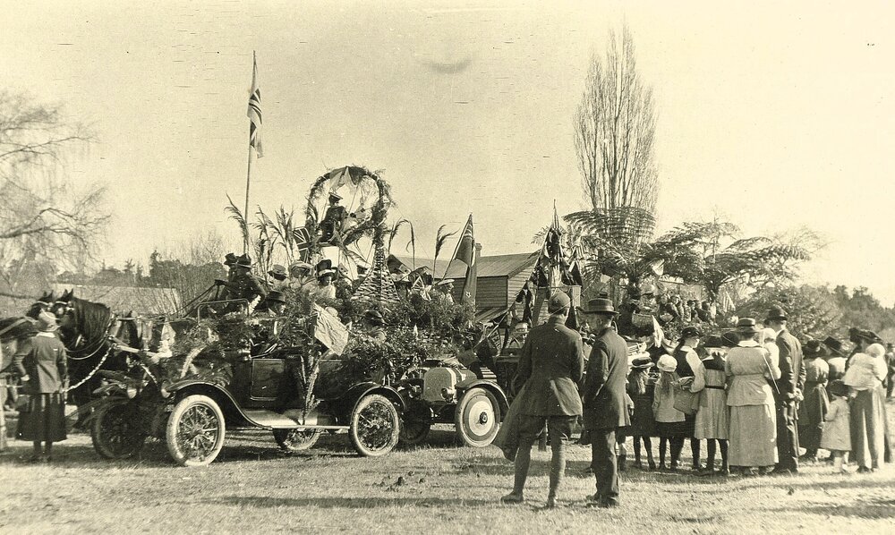 Victory Day cars at Stanley Brook