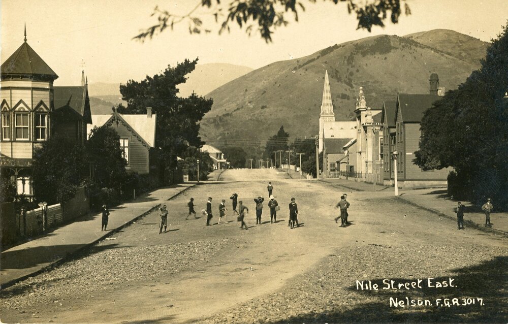 Children playing on Nile Street East