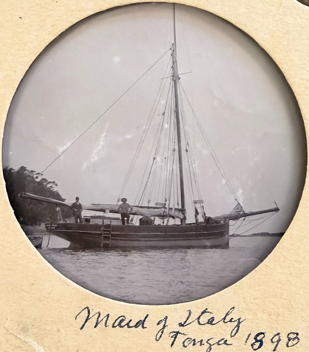 Cutter Maid of Italy