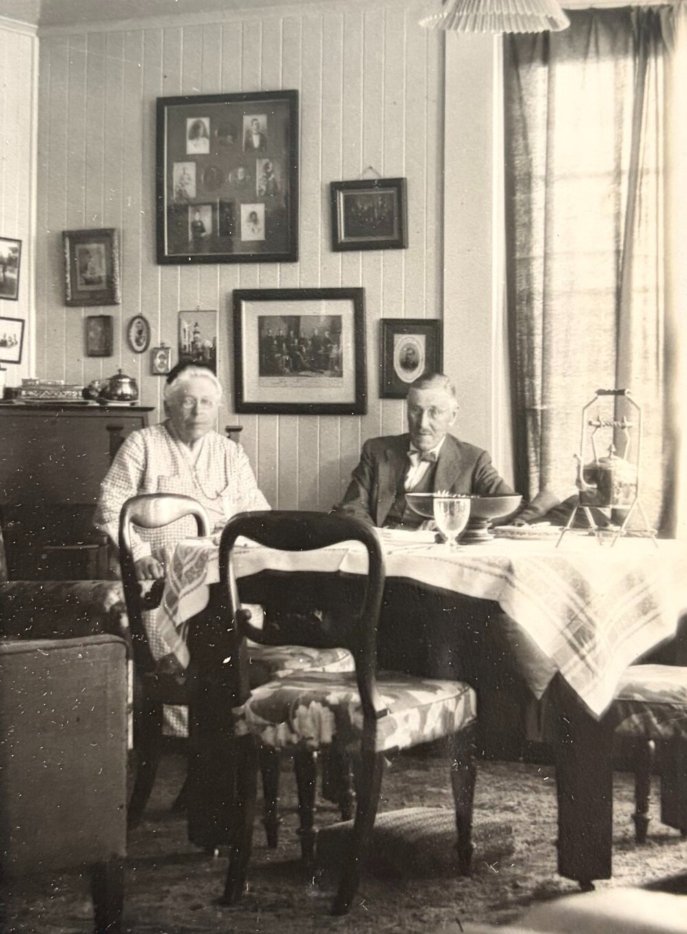 Elderly couple in a dining room