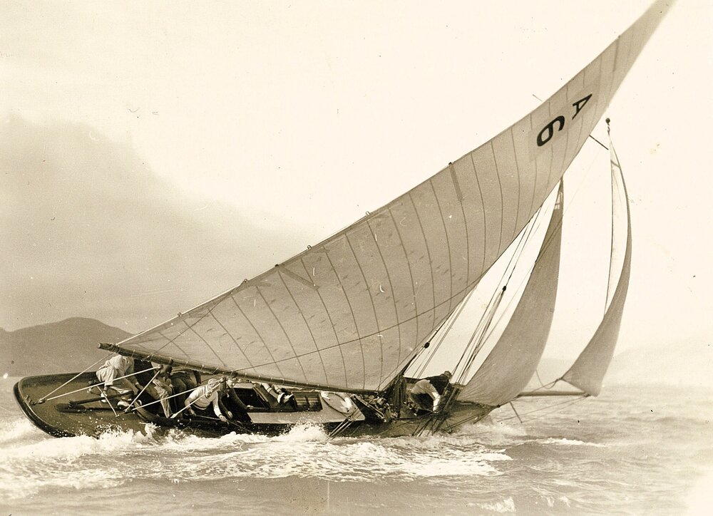 Racing yacht
