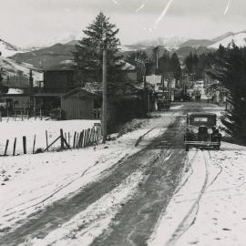 Snow in the main street of Wakefield, 1921