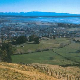 Upper Queen Street looking out over Richmond 1950s