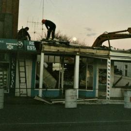 Demolition of buildings Queen Street Richmond 1988