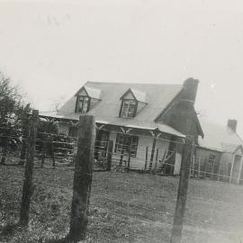Mud Cottage, 1930s