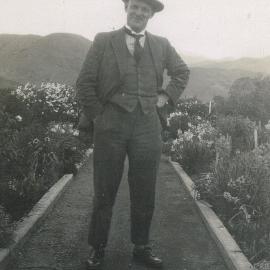 Dr Currie, 1926