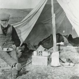 James Coutts, Sen. at C. Higgs' camp, Bronte, 1913
