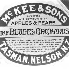 McKee and Sons, Bluff's Orchard label