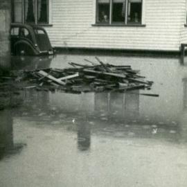 Flooded front yard in Richmond 1957