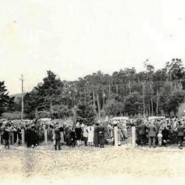 Early Wakefield War Memorial service