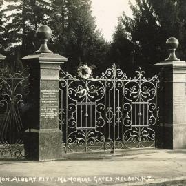Albert Pitt memorial gates at Queen's Gardens Nelson
