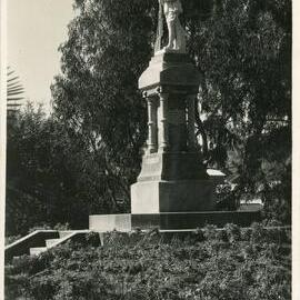 Soldiers Memorial in Nelson