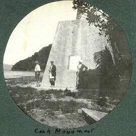 Cook Monument in Marlborough Sounds