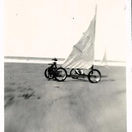 Sand yacht