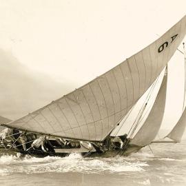 Racing yacht